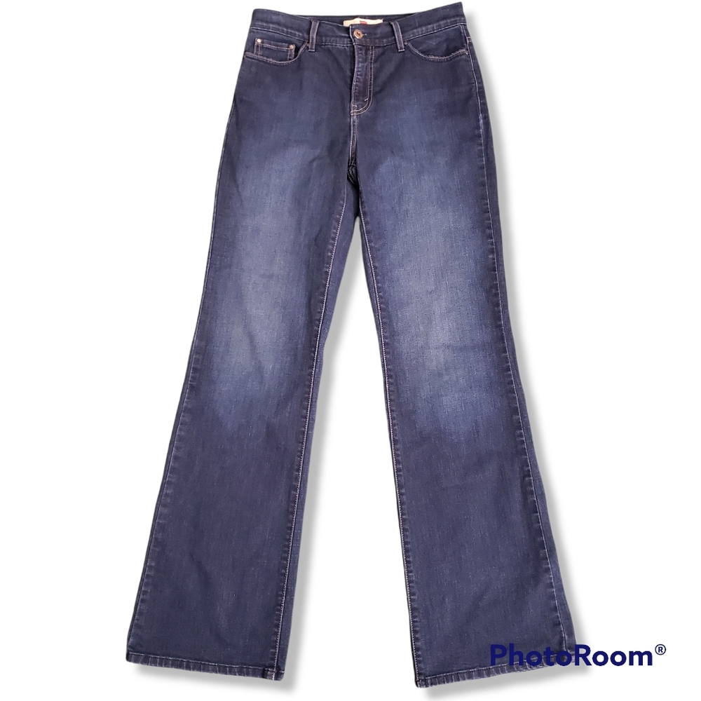 LEVI'S Perfectly Slimming Bootcut Jean Size 10 L/C
